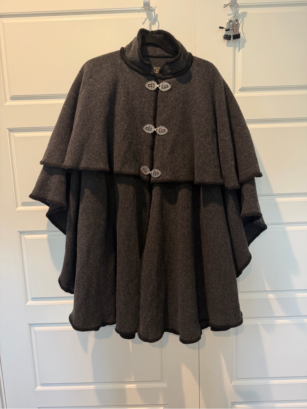 Casco Bay Wool Works Old Port Wool Charcoal Pewter Grey Cape Inverness One Size